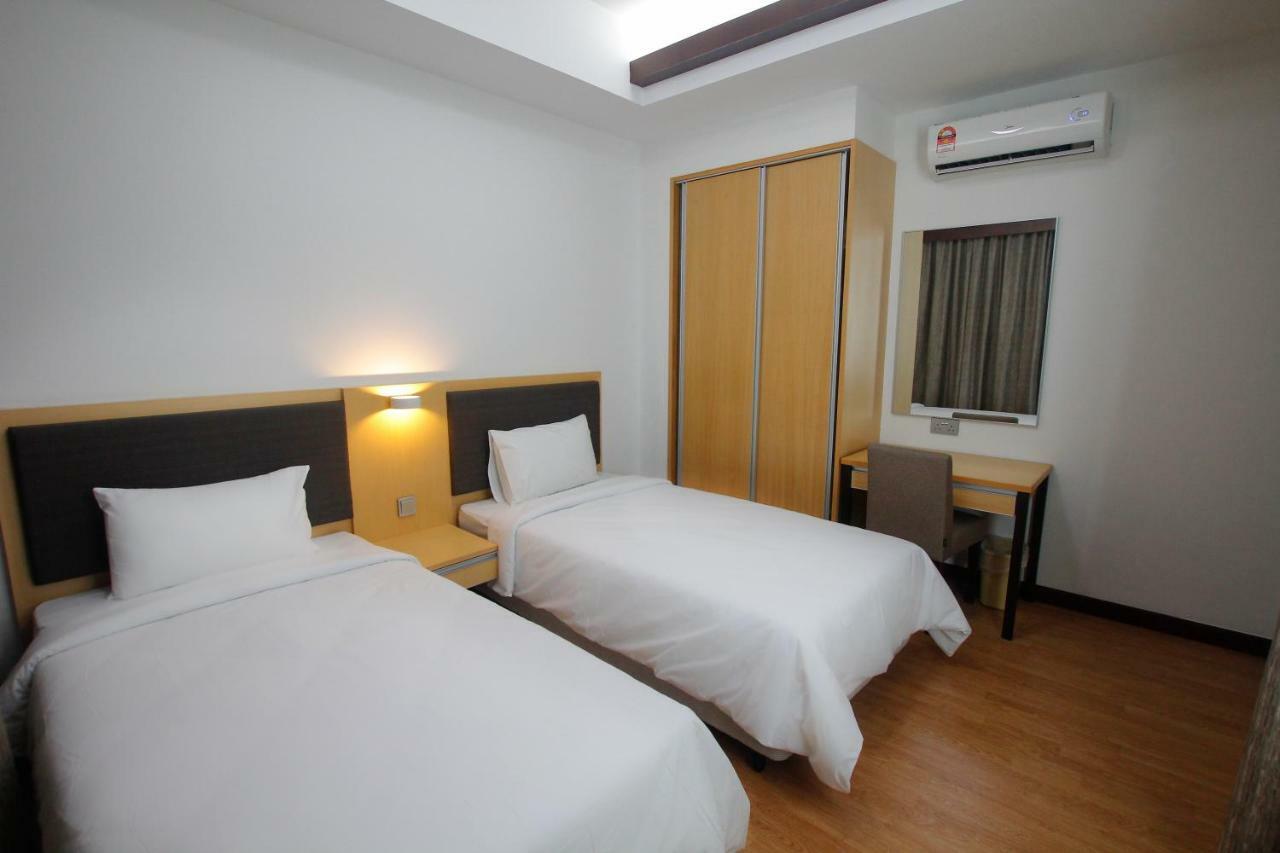 Imperial Suites Miri , Diamond Tower Экстерьер фото